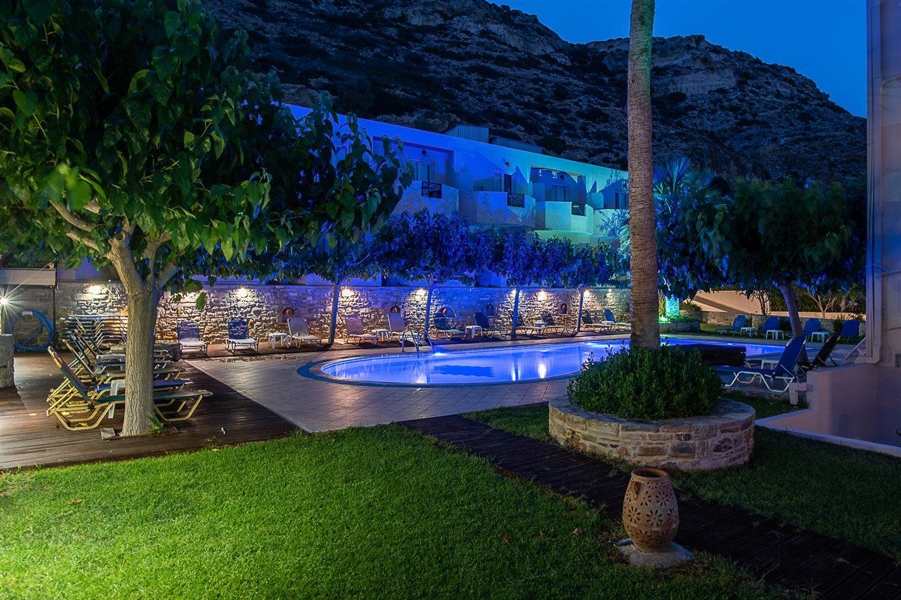 Calypso Hotel Matala Exterior foto