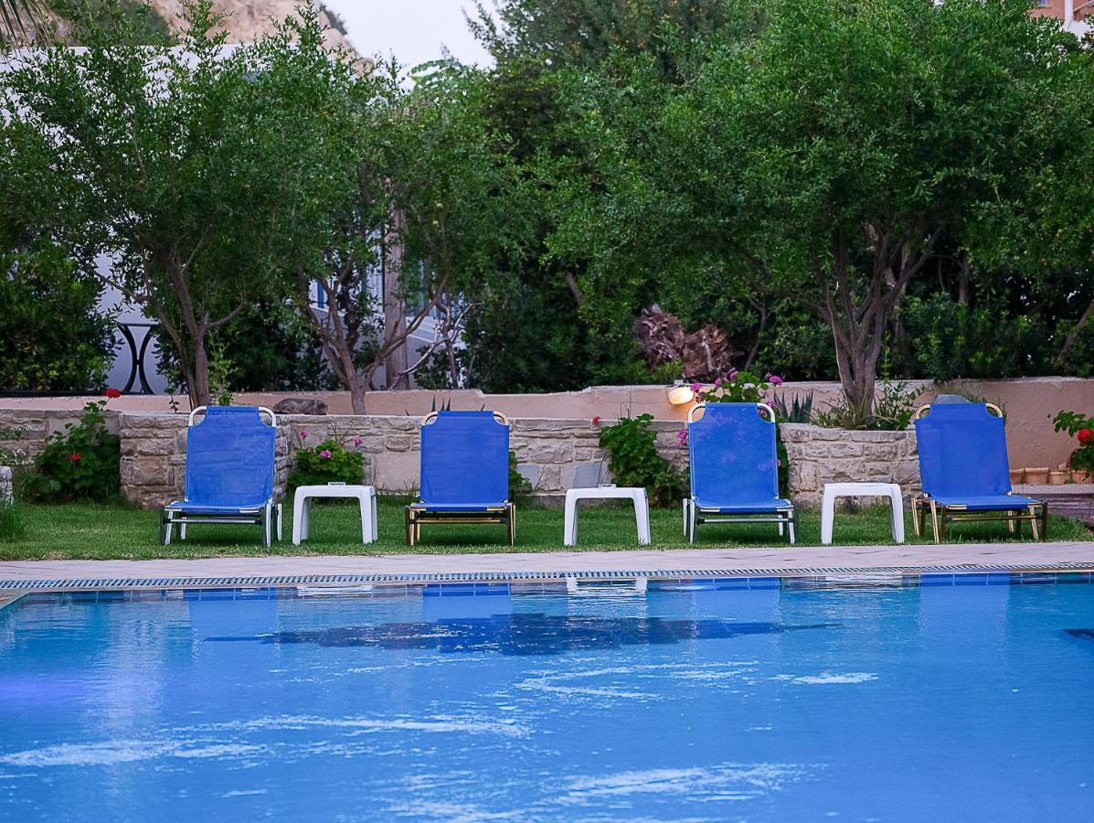 Calypso Hotel Matala Exterior foto